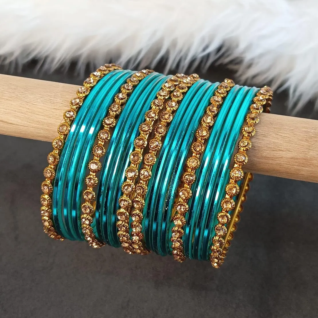 Efulgenz Indian Bangles Set Metal Bangles One Dozen Plain Glossy Alloy Bangles with Crystal Oxidized Bangles Boho Bohemian Bracelet Bollywood Party Wedding Jewelry Indian Bangles for Women