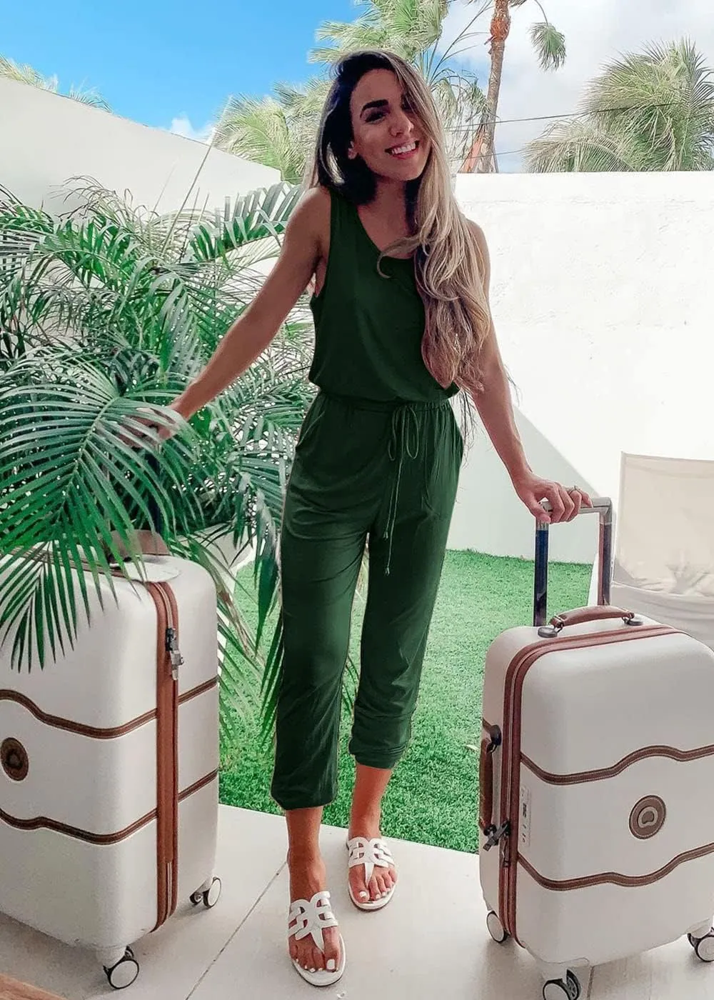 PRETTYGARDEN Women's Two Piece Outfit Sets Casual Summer Sleeveless Crewneck Tops and Sweatpants Active Tracksuit Lounge Wear